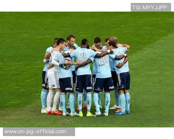 布里斯班与西悉尼的激烈对决谁能在澳超联赛中笑到最后